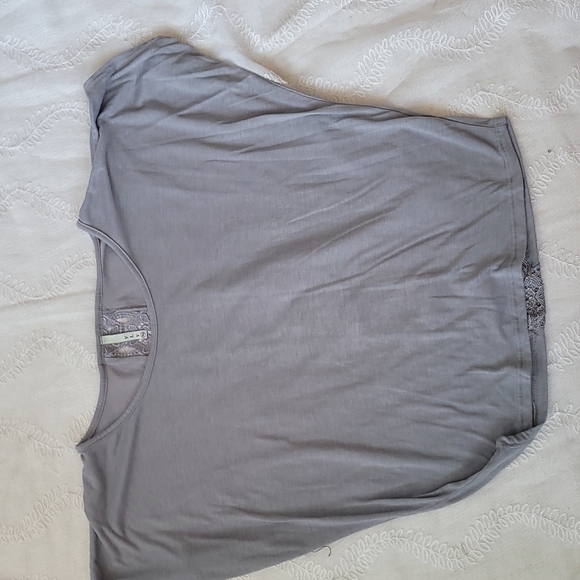 YLY 96 Top Grey Size Small - Picture 3 of 7